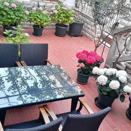 Eli Apartamento Pag Town