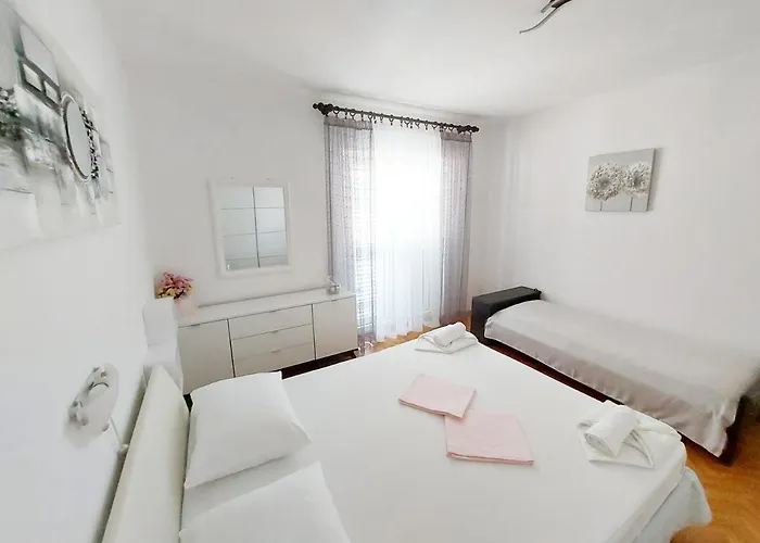 Eli Appartement Pag Town